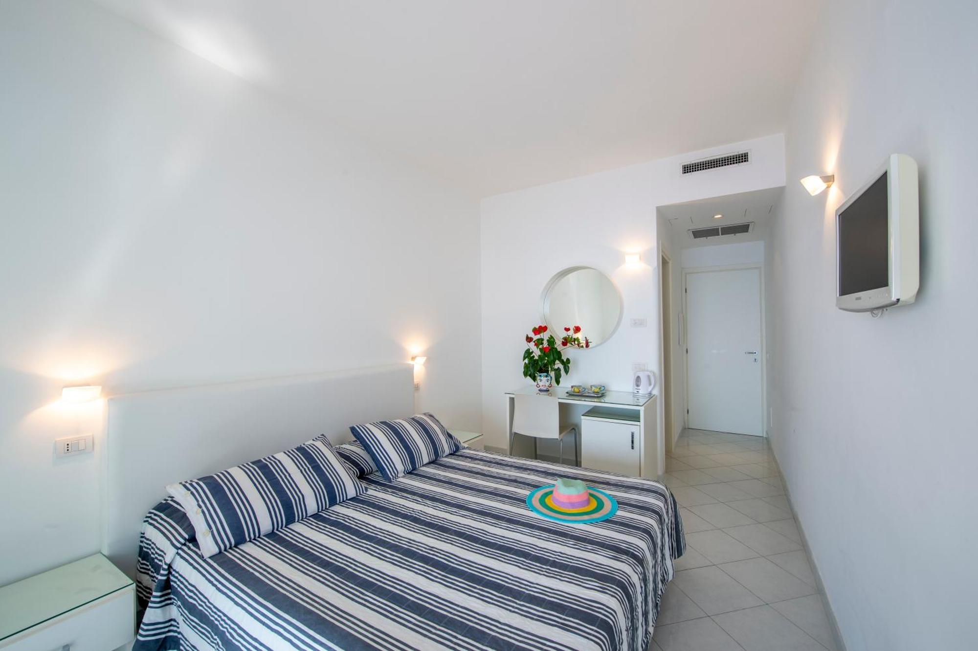 Il Barilotto Hotel Positano Bagian luar foto