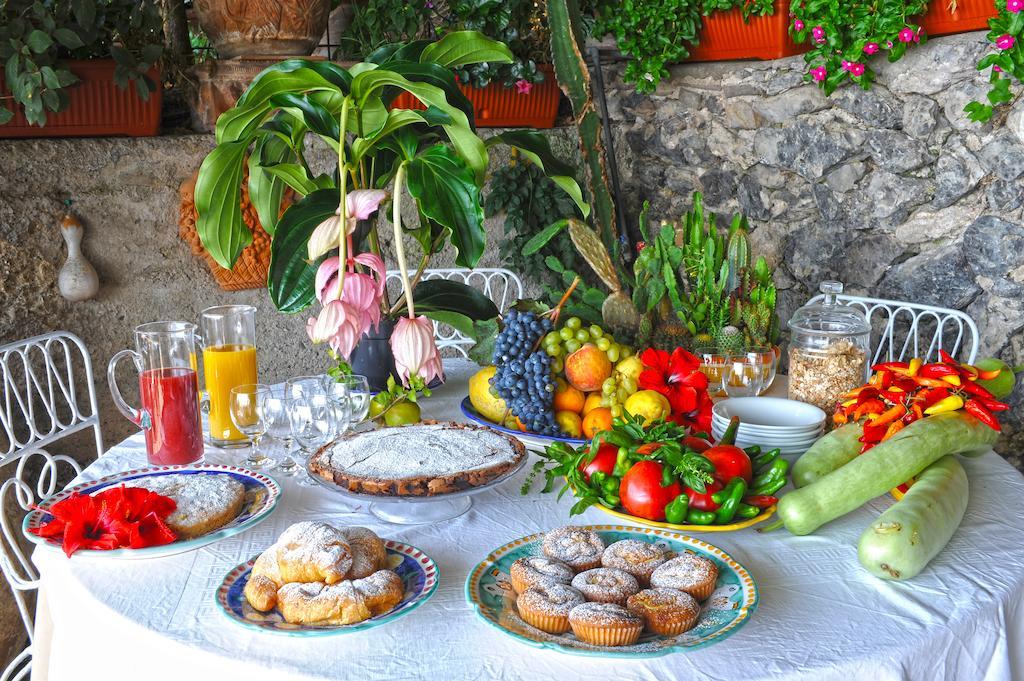 Il Barilotto Hotel Positano Bagian luar foto